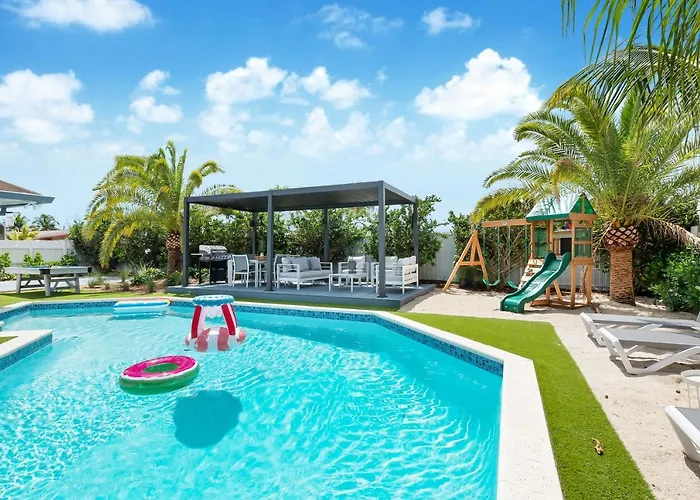 Stunning 5Br Heated Pool, Beach Access & Games L06