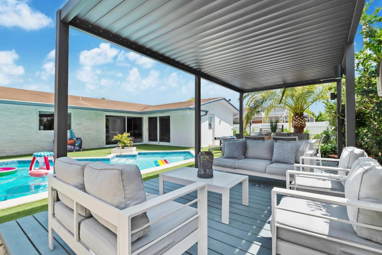 Stunning 5br Heated Pool, Access & Games L06 *