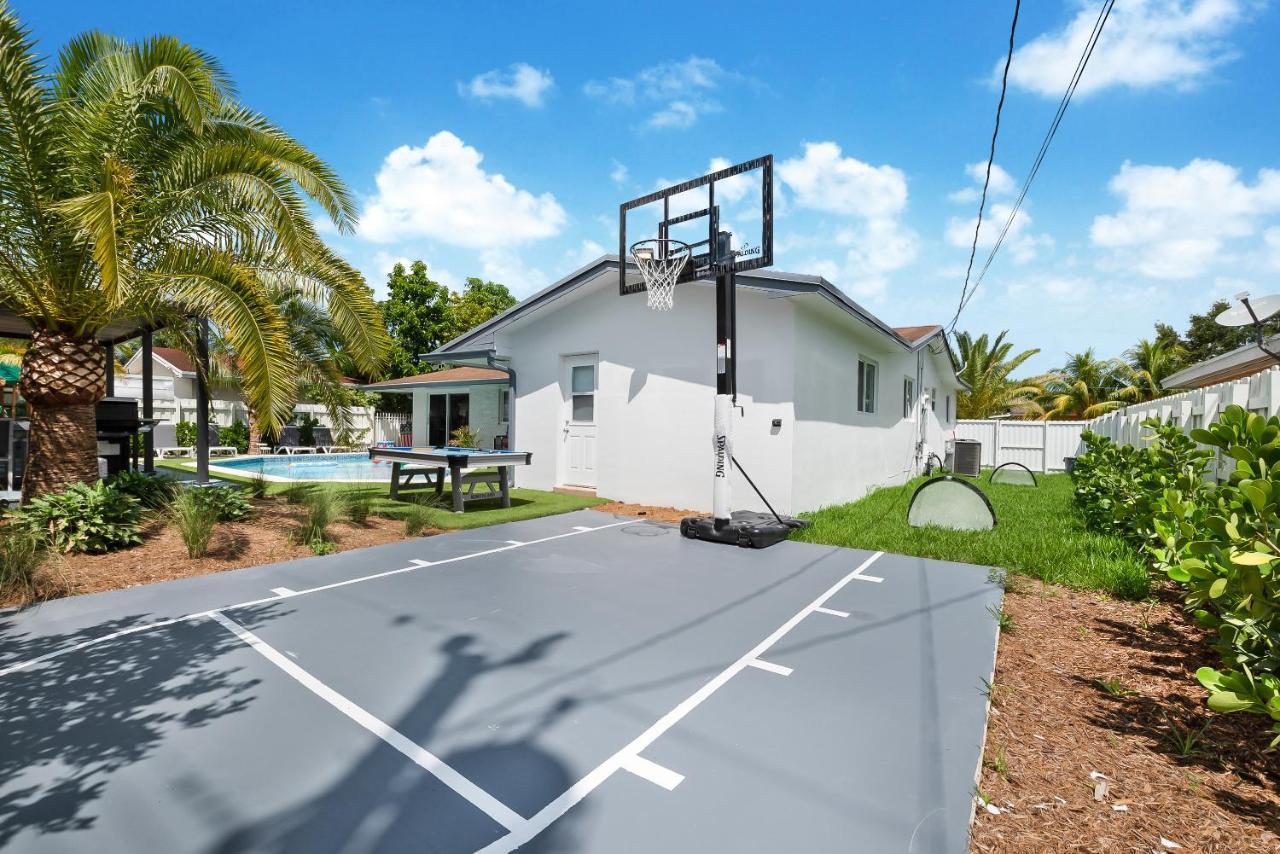 Ferienhaus Stunning 5br Heated Pool, Access & Games L06 Miami