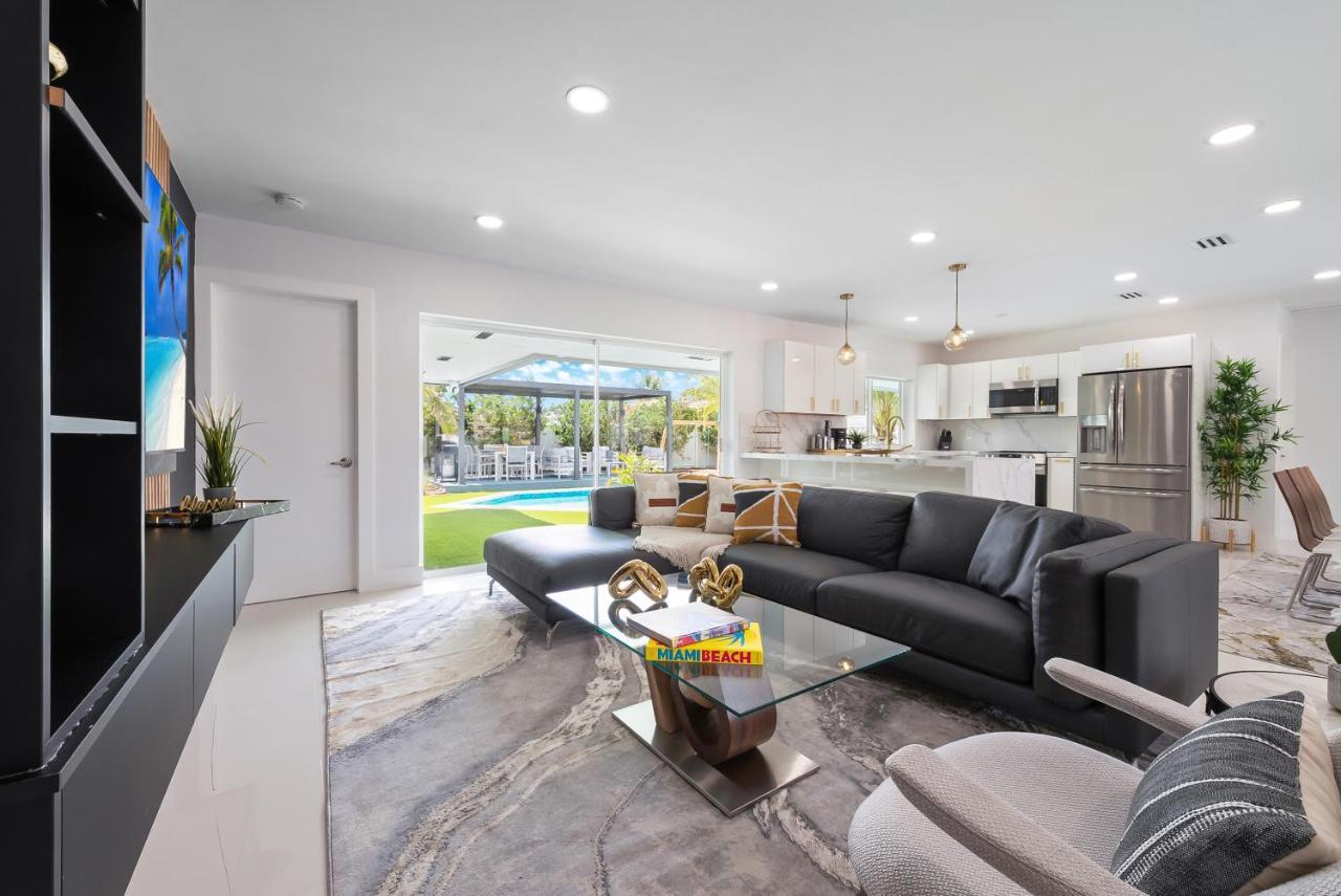Stunning 5br Heated Pool, Access & Games L06 Miami